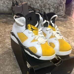 Jordan Kids Yellow and White Sneakers